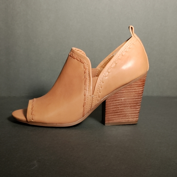 LUCCA LANE BOOTS⭐ - Picture 4 of 13